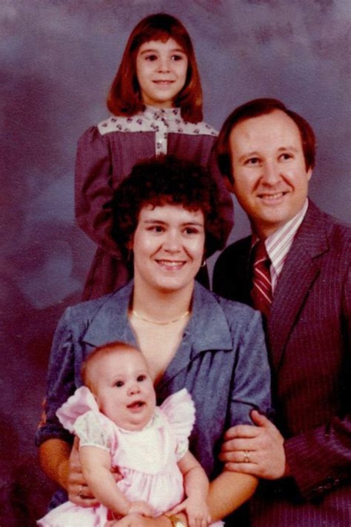 Dennis Allen Wife Sissy: Where Is She Now? Age Kids & New Husband