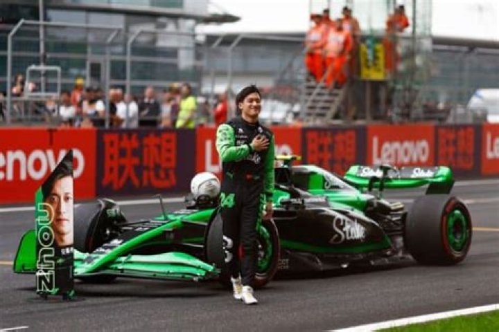F1: Who Are Guanyu Zhou Parents? How Rich Are His Father and Mother?