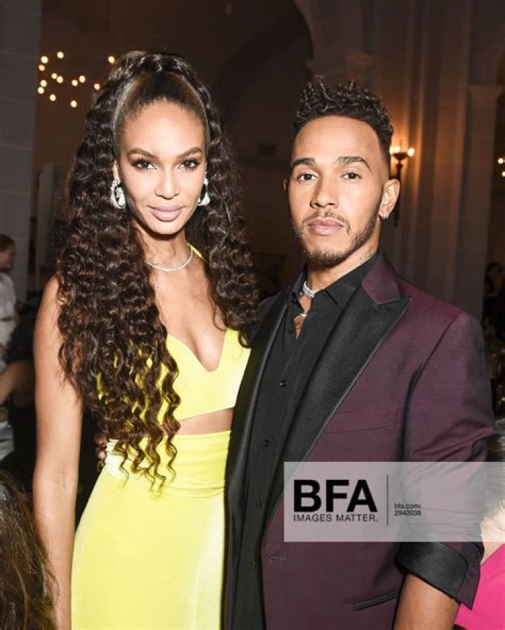 Joan Smalls: Boyfriend, net worth, tattoos, smoking & body measurements