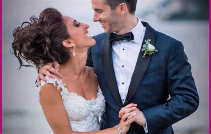 Kristin Tate Age, Birthday, Wedding, Husband, Education, LinkedIn, Net Worth, Wiki, Bio