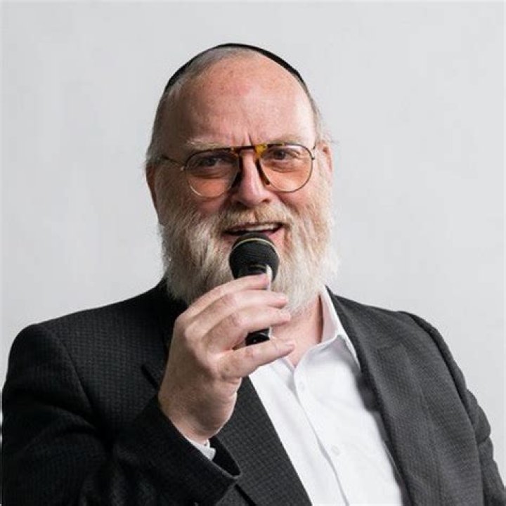 Michoel Schnitzler Hair Loss Update: Did He Have Cancer?