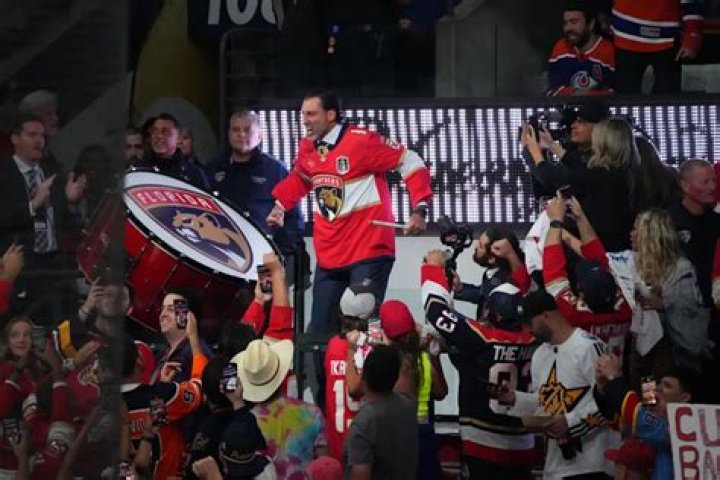 NHL Goaltender Roberto Luongo’s Brother Leo Is Hired As A Coach By Panthers