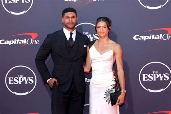 Who Is Andre Levrone Jr? Sydney Mclaughlin Boyfriend & Parents Names Revealed