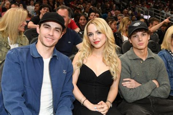 Who Is Mason Cole’s Wife Madison?